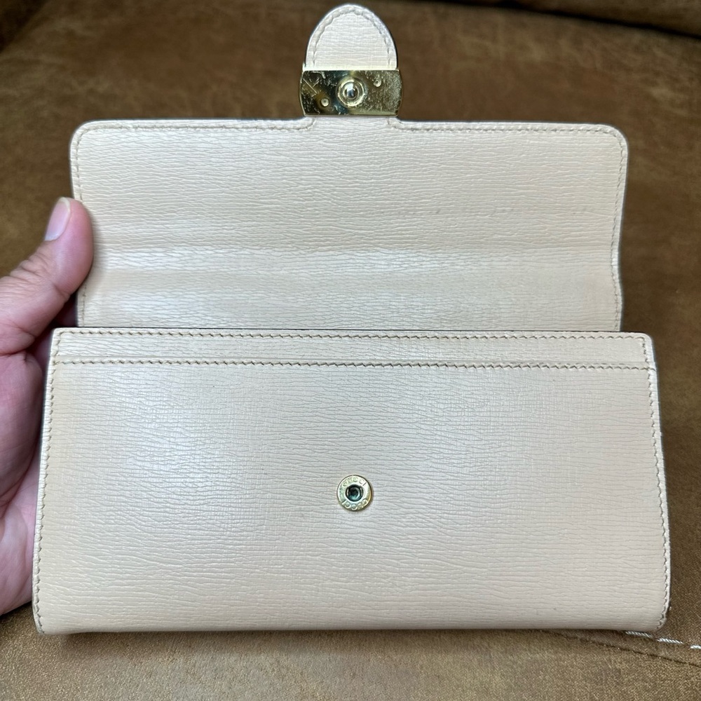 Gucci Interlocking GG hardware Long Wallet - Comes with dustbag, box & chain - Picture 2 of 13